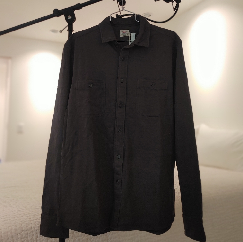 Faherty Gray Knit Button Down Shirt